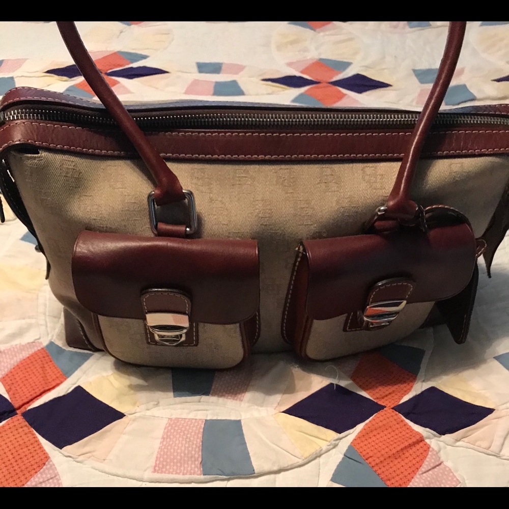 Authentic Dooney & Bourke Purse